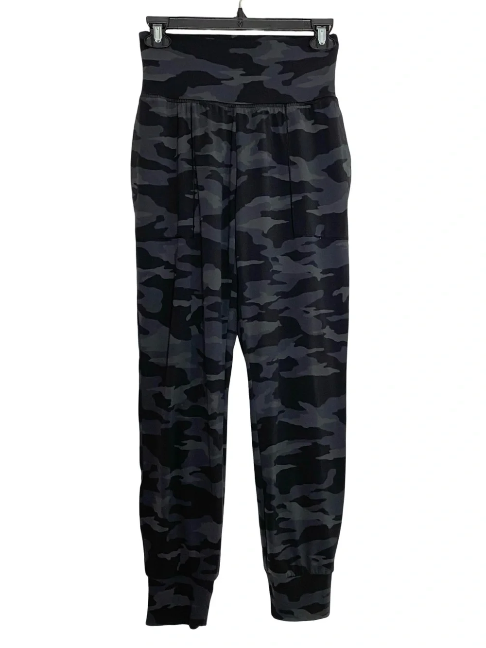Athleta Salutation Camo Jogger Womens Size XS Black Gray Ankle Crop Pockets Grey